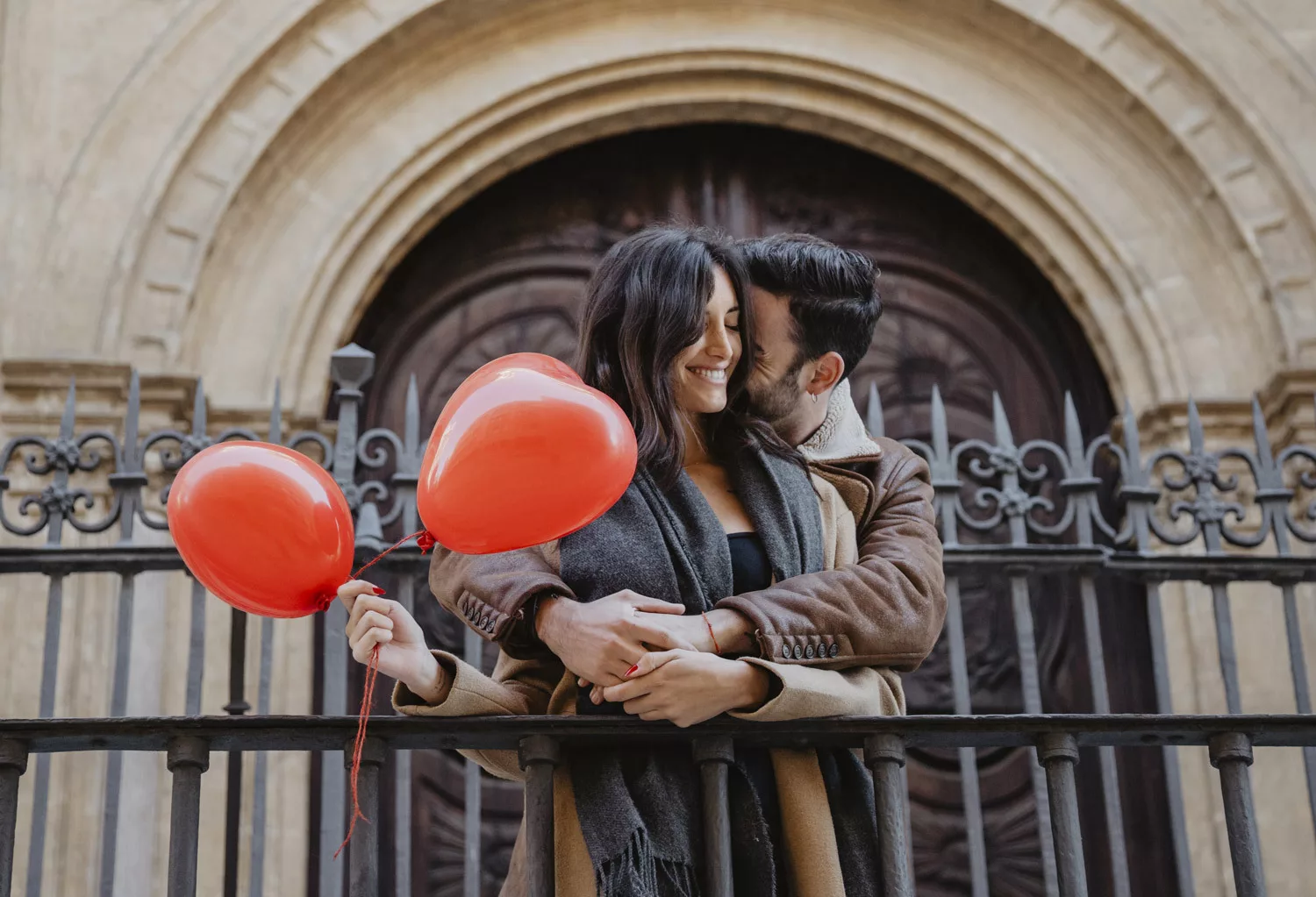 Love Bombing: descubra o que é e como lidar